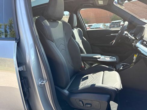 New 2026 BMW X1 xDrive28i AWD/4WD image 25