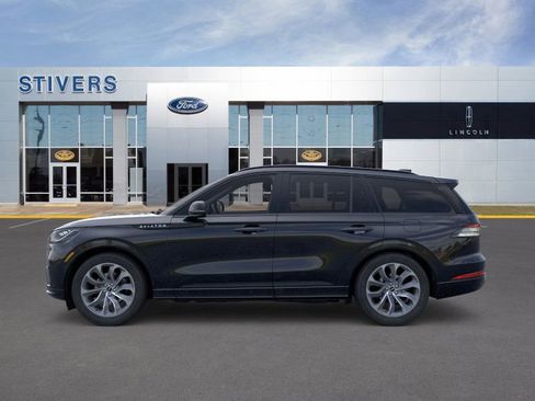 New 2026 Lincoln Aviator Premiere image 4