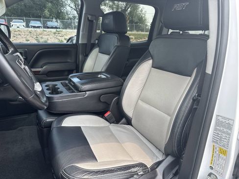 Used 2018 GMC Sierra 1500 SLE w/ SLE Value Package AWD/4WD image 24