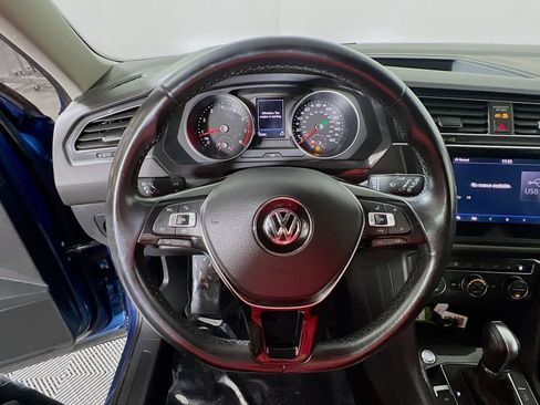 Used 2019 Volkswagen Tiguan SEL R-Line AWD/4WD image 10
