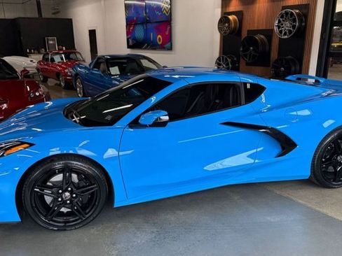 Used 2023 Chevrolet Corvette Stingray Coupe w/ Z51 Performance Package image 4