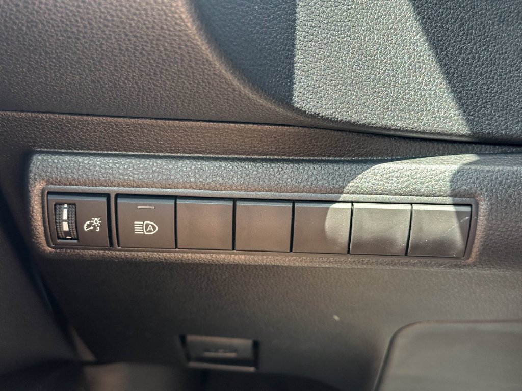 Certified 2026 Toyota Corolla LE FWD image 25