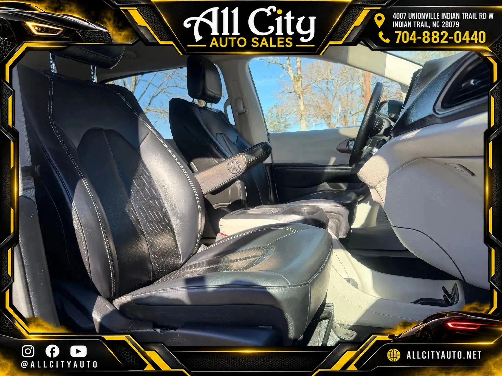 Used 2020 Chrysler Voyager Lxi FWD image 10