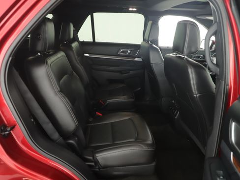 Used 2018 Ford Explorer Limited w/ Equipment Group 301A image 15