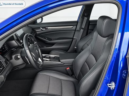 Used 2018 Honda Accord Sport image 5