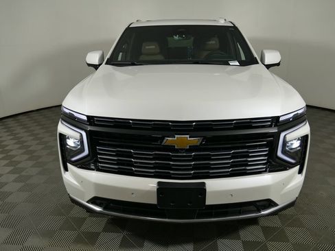 Used 2025 Chevrolet Tahoe High Country w/ Sun And Tow Package AWD/4WD image 8