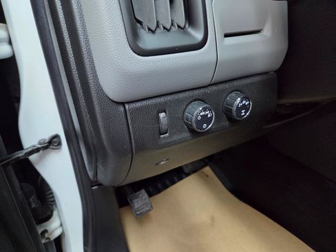 Used 2020 Chevrolet Colorado W/T w/ WT Convenience Package AWD/4WD image 29