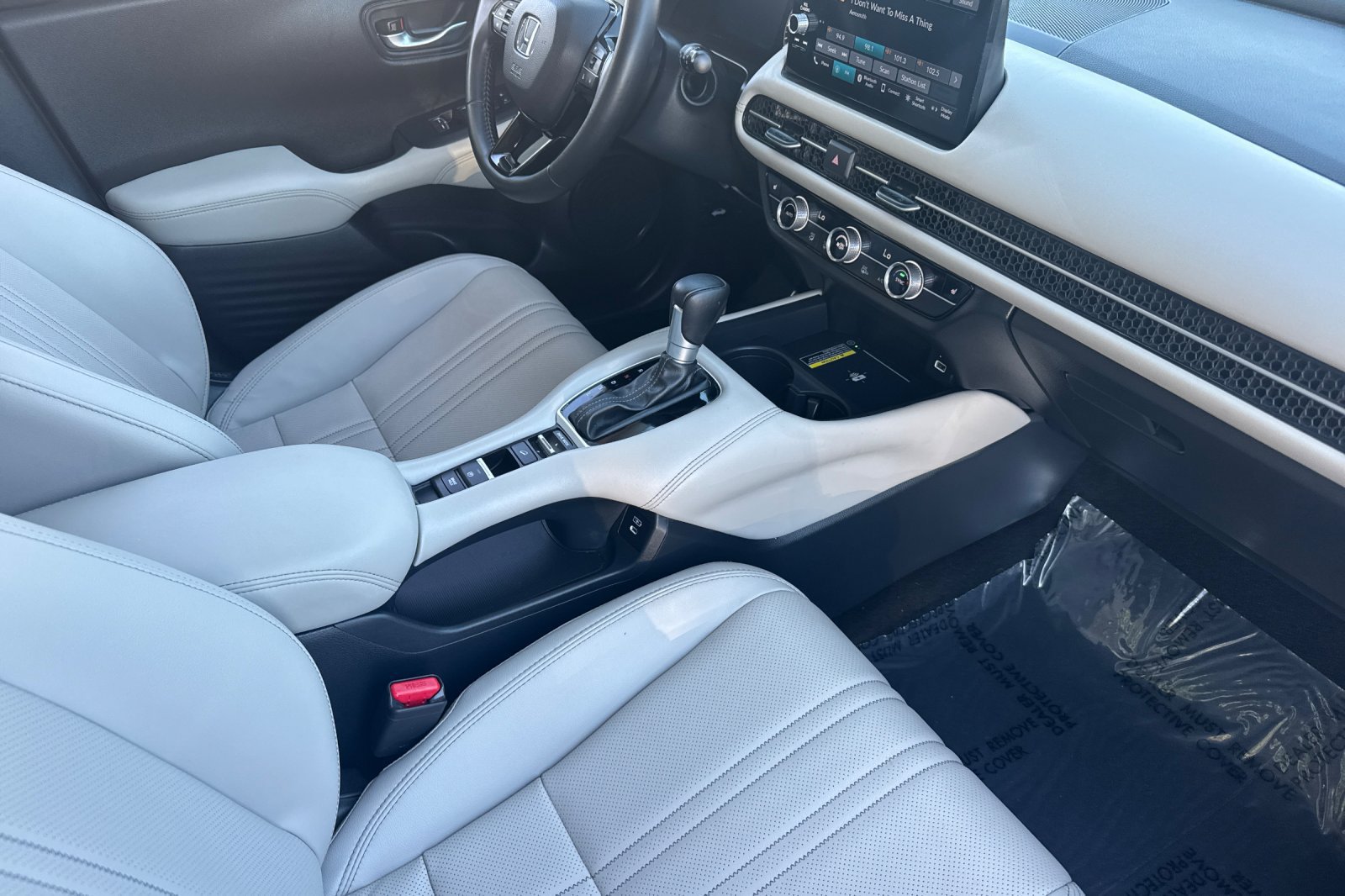 Certified 2025 Honda HR-V EX-L image 16