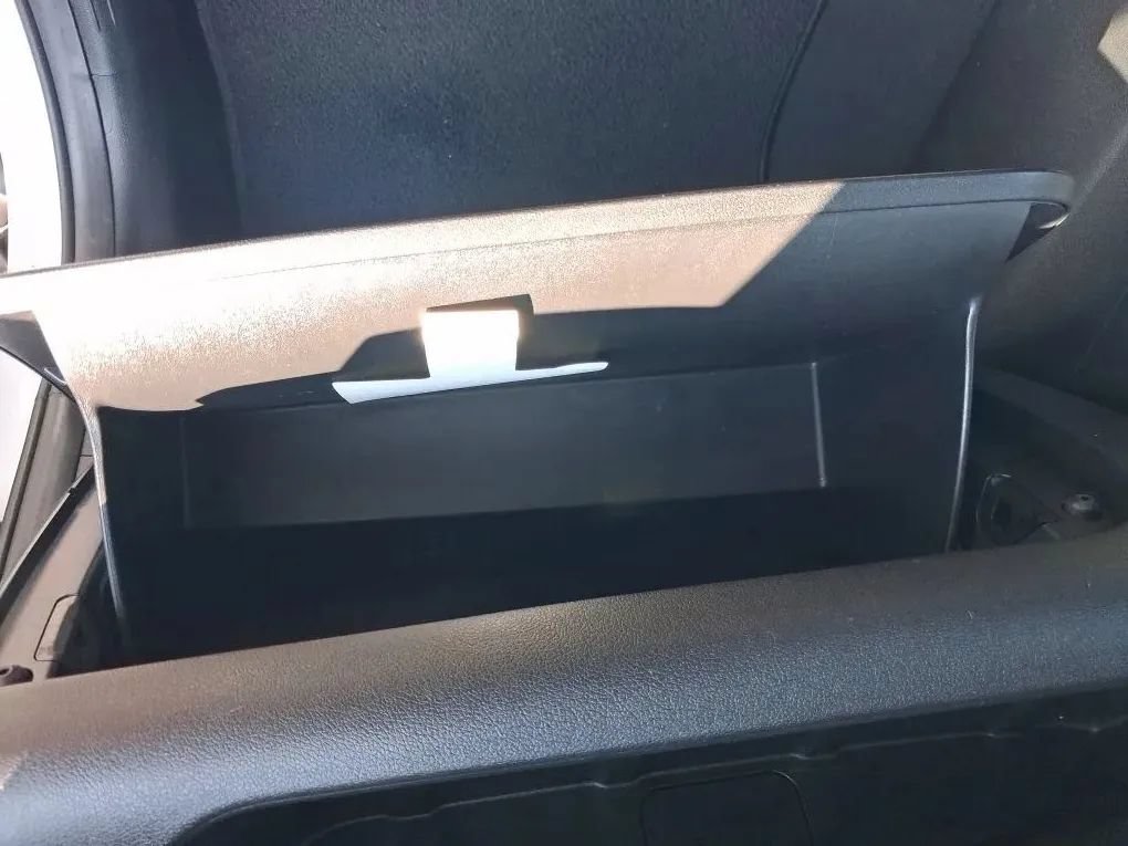 Used 2026 Hyundai Venue SE FWD image 33