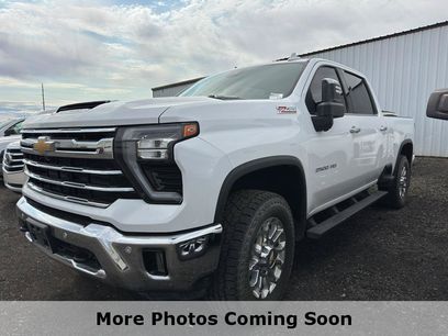 Used 2025 Chevrolet Silverado 2500 LTZ w/ LTZ Premium Package