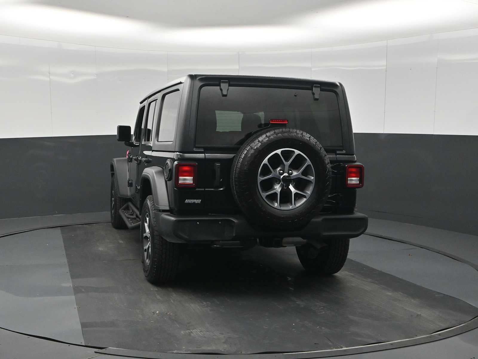Used 2024 Jeep Wrangler Unlimited Sport AWD/4WD image 7