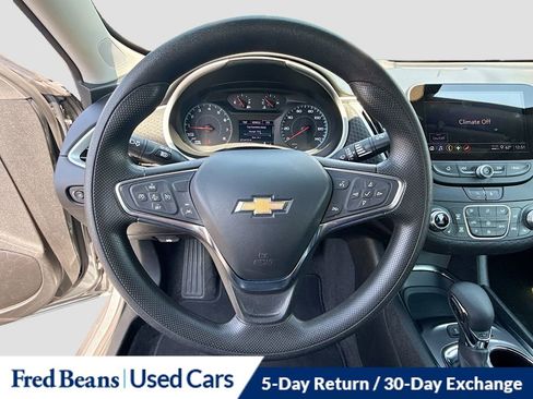 Used 2024 Chevrolet Malibu LT FWD image 13