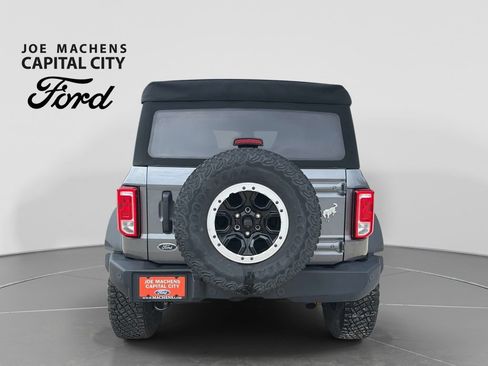 Used 2023 Ford Bronco Big Bend w/ Sasquatch Package AWD/4WD image 6
