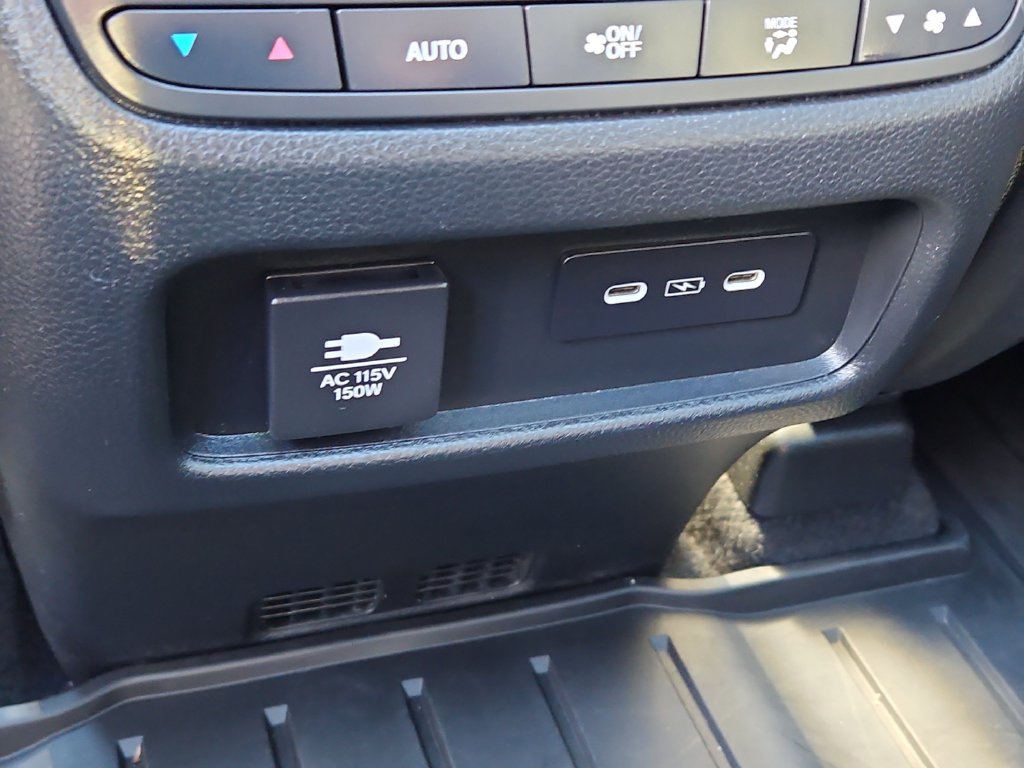 Certified 2024 Honda Pilot TrailSport image 22
