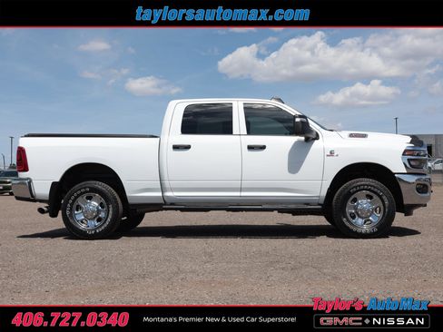 Used 2026 RAM 3500 Tradesman AWD/4WD image 3