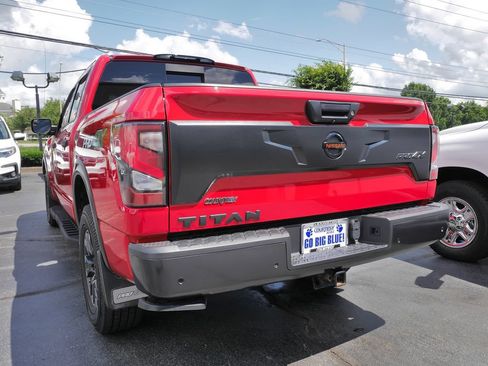 Used 2021 Nissan Titan PRO-4X w/ Pro-4x Convenience Package AWD/4WD image 5