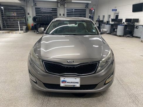 Used 2015 Kia Optima EX image 2