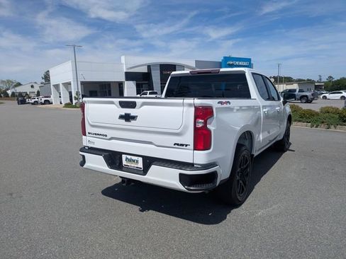 Used 2023 Chevrolet Silverado 1500 RST w/ LPO, Dark Essentials Package image 4