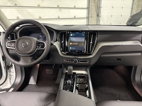 Used 2025 Volvo XC60 T8 Plus w/ Climate Package image 17