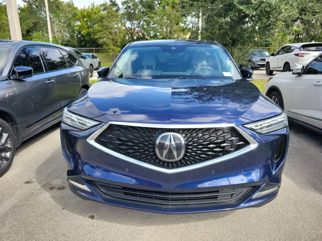 Used 2024 Acura MDX w/ Technology Package FWD image 2