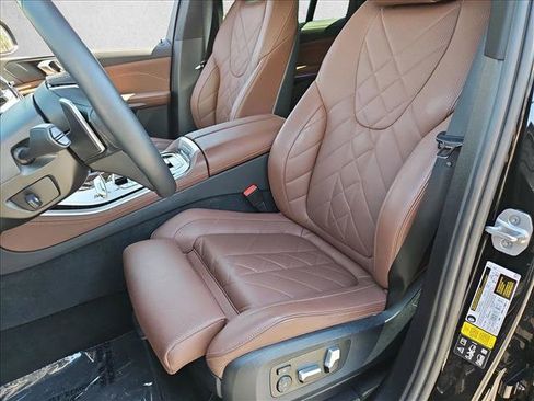Certified 2024 BMW X5 xDrive40i w/ Premium Package AWD/4WD image 16
