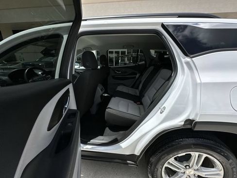 Certified 2023 GMC Terrain SLE w/ Driver Convenience Package FWD image 26