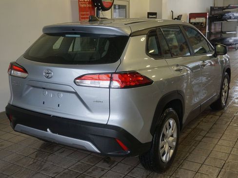 Certified 2023 Toyota Corolla Cross L image 11