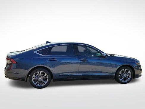 Used 2023 Honda Accord EX-L image 6