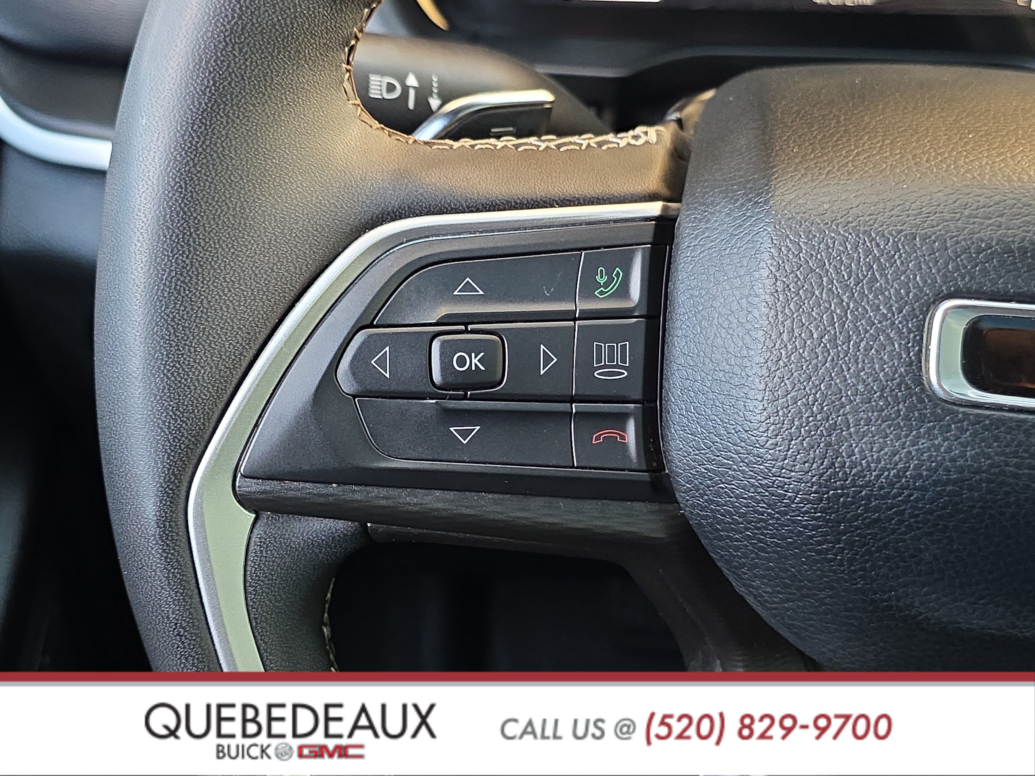 Used 2023 Jeep Grand Cherokee Altitude AWD/4WD image 17