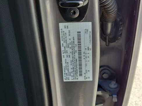 Used 2023 Ford F250 Lariat w/ Lariat Ultimate Package AWD/4WD image 27