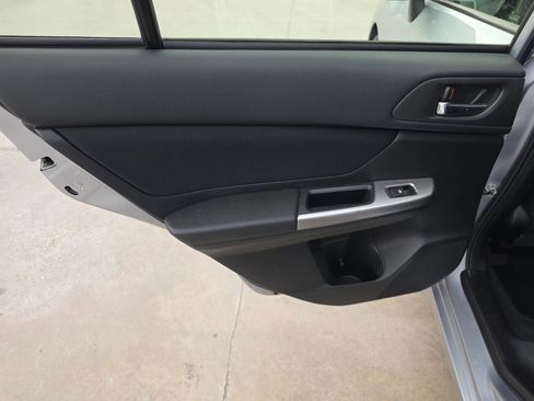 Used 2015 Subaru Impreza 2.0i Premium image 26