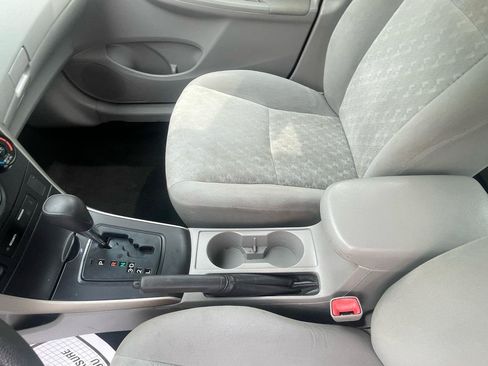 Used 2009 Toyota Corolla LE FWD image 14