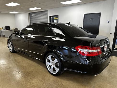 Used 2011 Mercedes-Benz E 350 4MATIC Sedan image 9