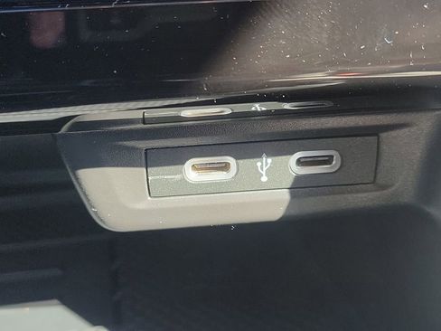 New 2025 Volkswagen Jetta SE image 23