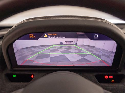 Used 2019 McLaren 720S Luxury image 42