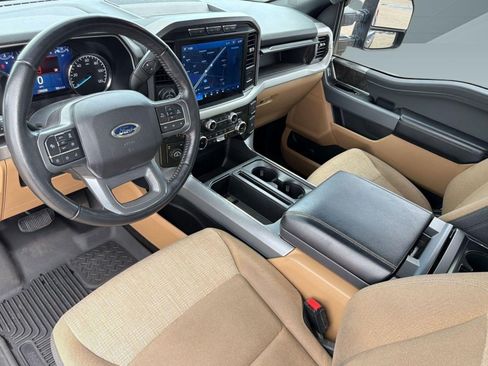 Used 2022 Ford F150 XLT w/ Equipment Group 302A High AWD/4WD image 4