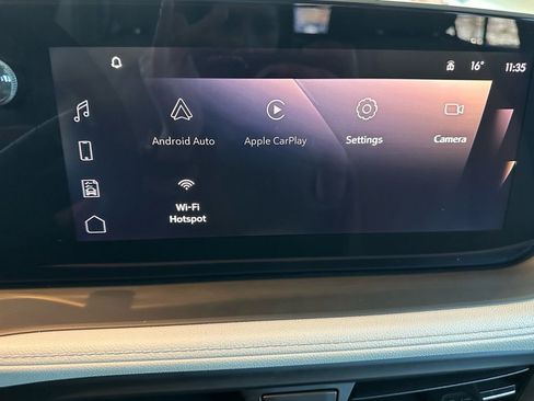 Used 2024 Buick Encore GX Sport Touring w/ Advanced Technology Package image 17