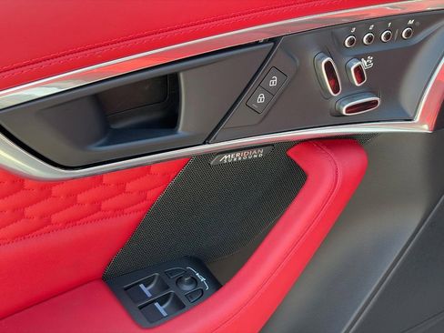 Used 2024 Jaguar F-TYPE R-Dynamic RWD image 14