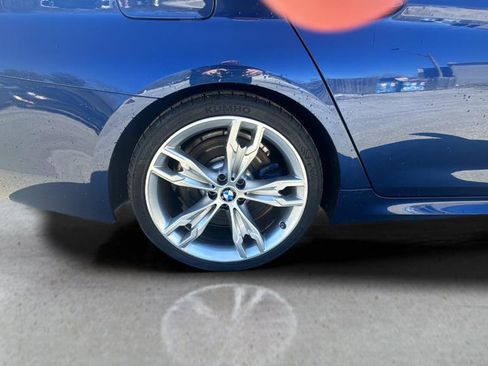 Used 2020 BMW M550i xDrive image 30