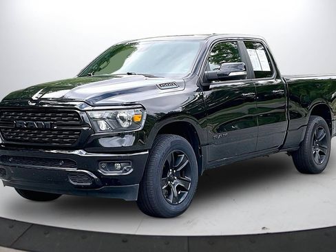 Used 2022 RAM 1500 Big Horn AWD/4WD image 4