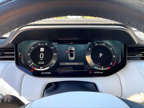 Used 2025 Land Rover Range Rover Sport S image 22