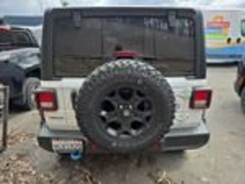 Used 2023 Jeep Wrangler Unlimited w/ 8.4" Radio Group AWD/4WD image 11