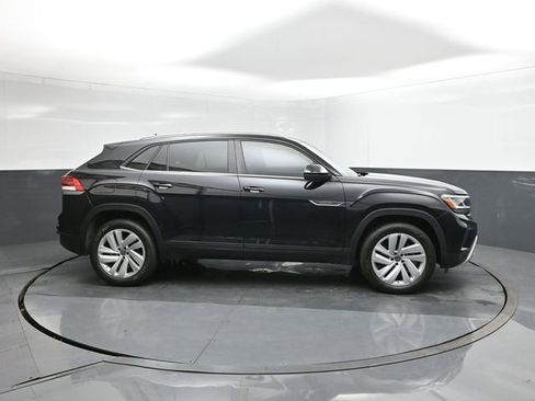Certified 2023 Volkswagen Atlas Cross Sport SE image 26