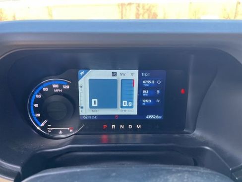 Used 2022 Ford Bronco Black Diamond AWD/4WD image 21