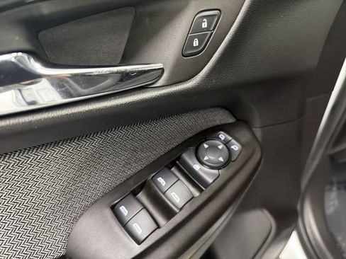 Certified 2025 Chevrolet TrailBlazer LT AWD/4WD image 20