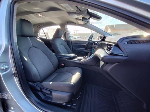 Used 2023 Toyota Camry LE image 44