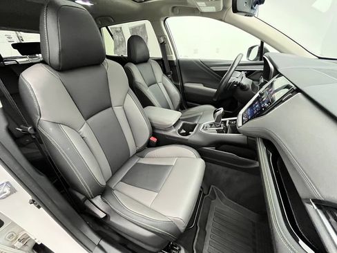Used 2023 Subaru Outback Onyx Edition AWD/4WD image 35