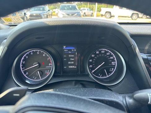 Used 2023 Toyota Camry SE FWD image 30