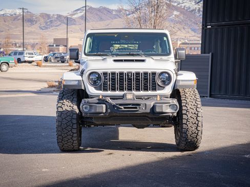 Used 2024 Jeep Wrangler Unlimited Rubicon 392 AWD/4WD image 2