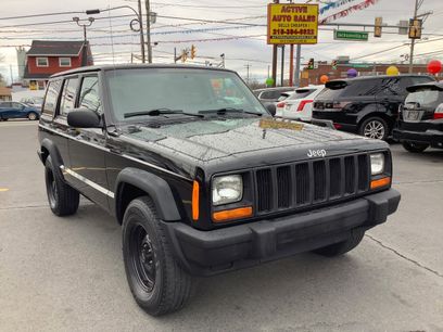 Used 2000 Jeep Cherokee SE